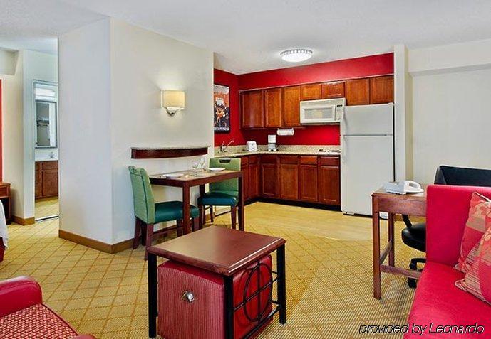 Residence Inn Charlotte Southpark מראה חיצוני תמונה