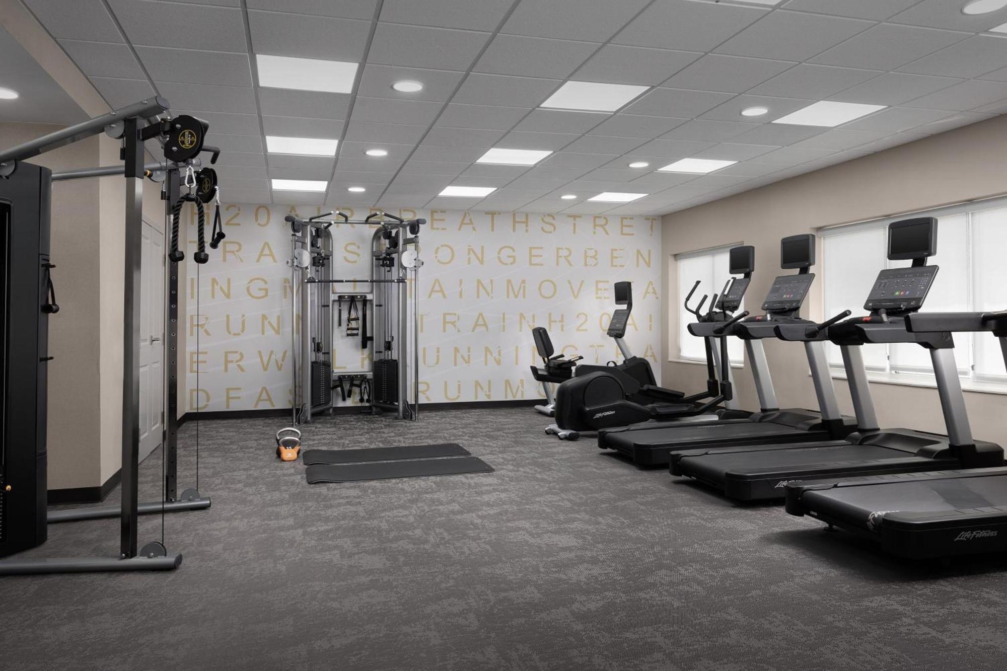 Residence Inn Charlotte Southpark מראה חיצוני תמונה